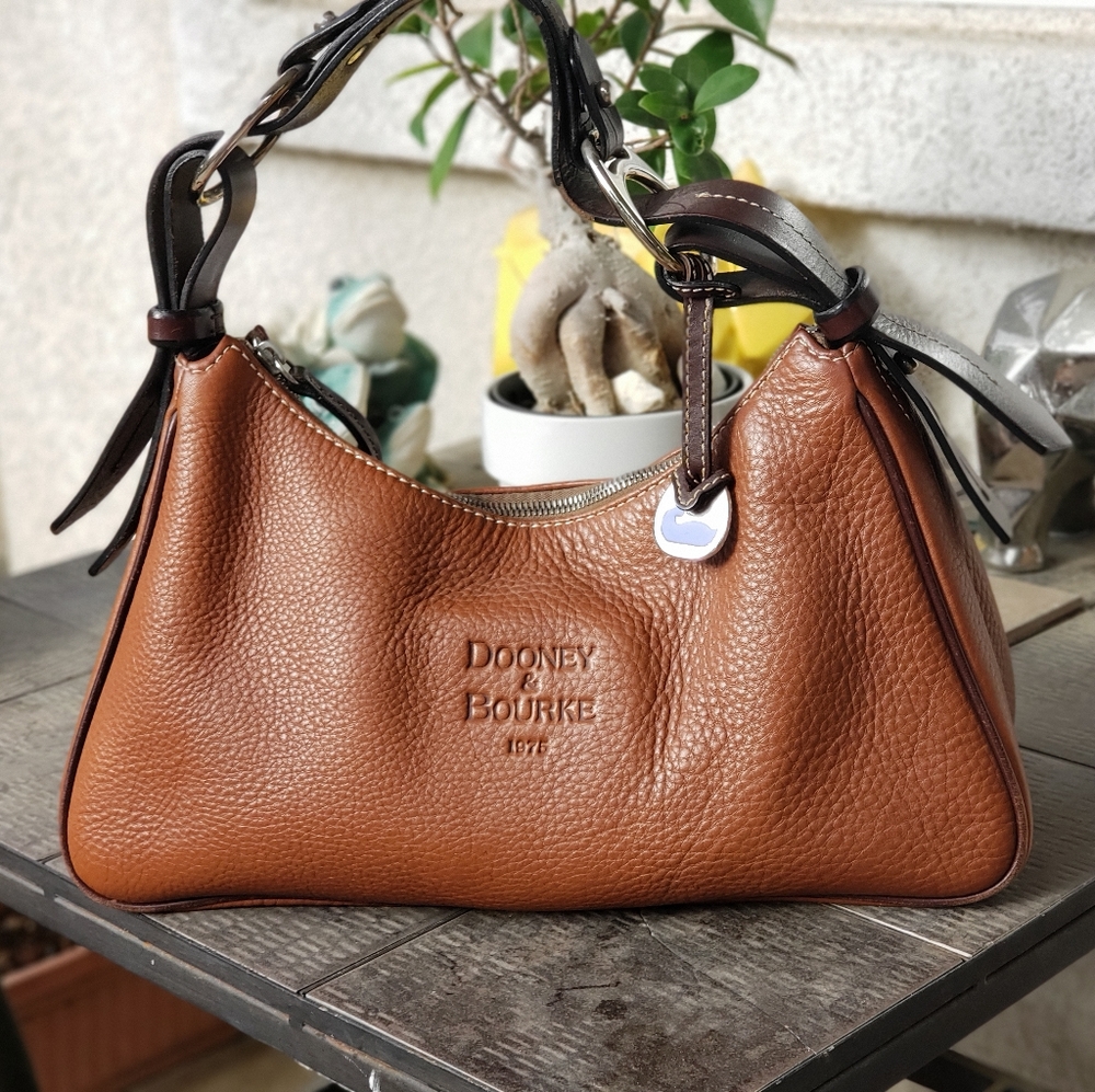 Dooney and Bourke Vintage Shoulder Bag